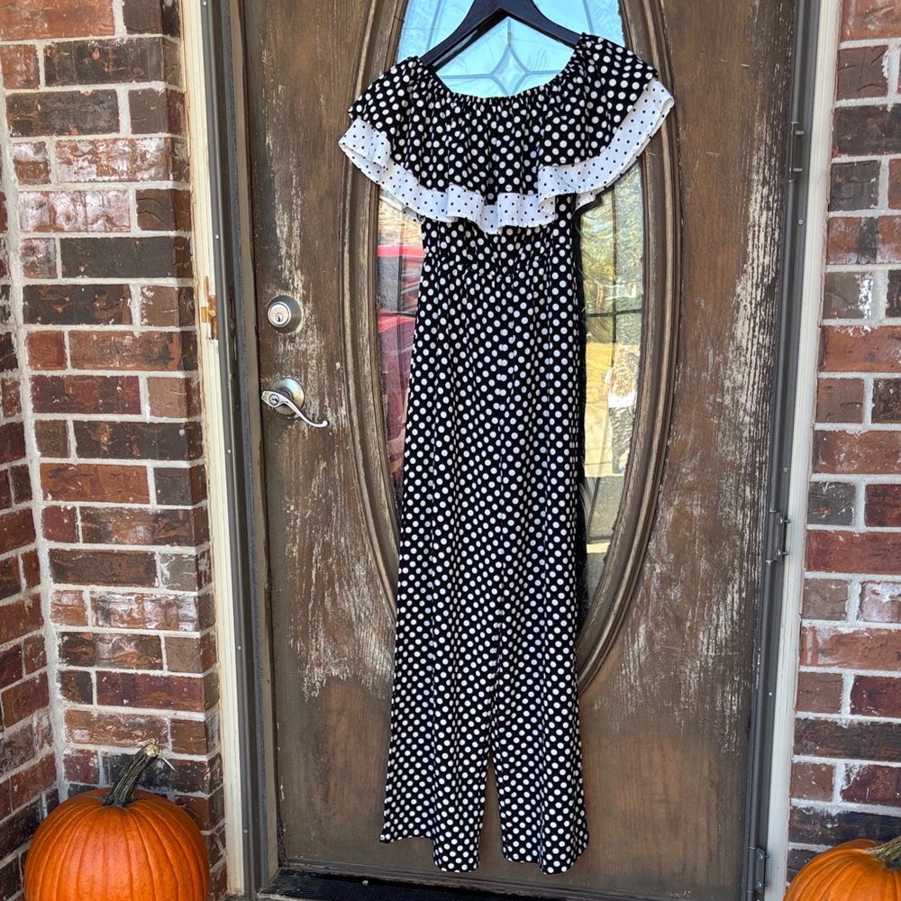 SHEIN polka dot jump suit! Size XS